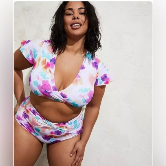 Torrid Wireless Mesh Surplice Sleeve Bikini Top 1x vacation colorful - Picture 8 of 8